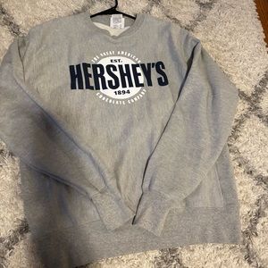 Champion “HERSHEY’S” crewneck